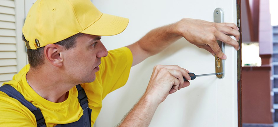 Bahçelerarası Çilingir